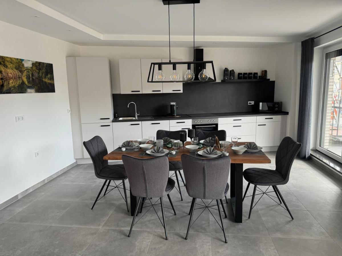 Ubach-PalenbergRathausplatz Residenzアパートメント エクステリア 写真